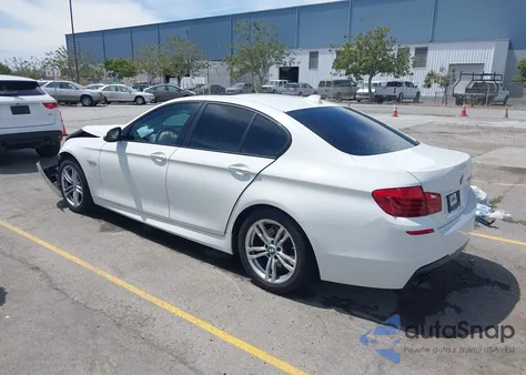 2015 BMW 528I из США, поврежденный, VIN WBA5AC57FD523988